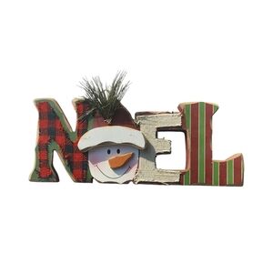 Festive Noel‎ Plaid and Striped Holiday Decor Wood